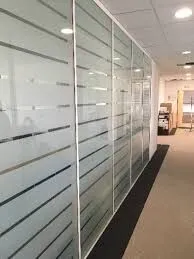 زجاج مريا الومنيومcabine douche façade en verre