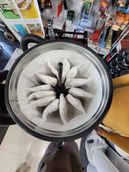 aspirateur de poussière