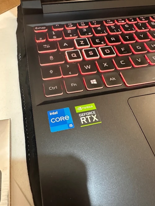 ACER NITRO 5 INTEL CORE I5 11400H 16GB 512GB SSD NVME 15,6 FULLHD IPS 144HZ RTX 3060 6GB