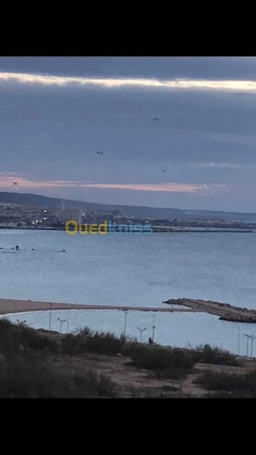 Location vacances Appartement F3 Mostaganem Mostaganem