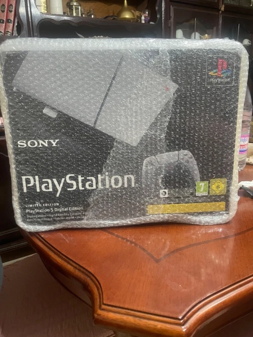 Playstation 5 digital edition 30th anniversary 