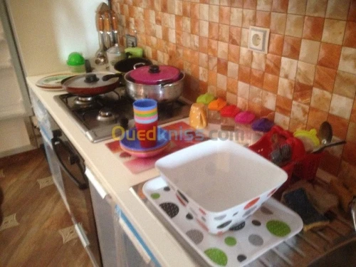 Location Appartement F4 Jijel Jijel