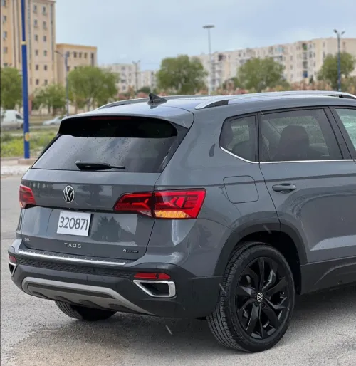 Volkswagen Taos 2023 SEL