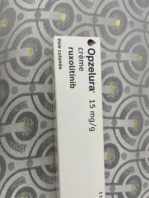 - Le dernier traitement pour le !! vitiligo!! öl !! ui gi disponible en Algérie Le ruxolitinib en cr