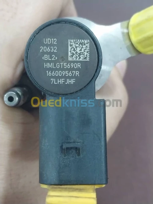 VENTE INJECTEUR SIEMENS 2.3 DCI 2.3 CDTI