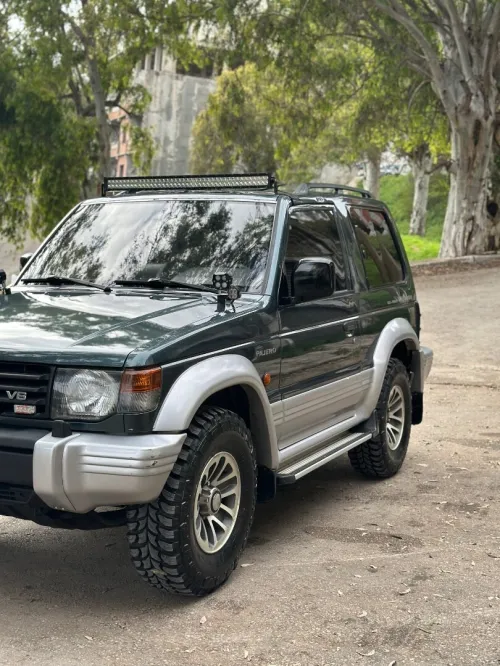 Mitsubishi Pajero Court 1987 Pajero Court