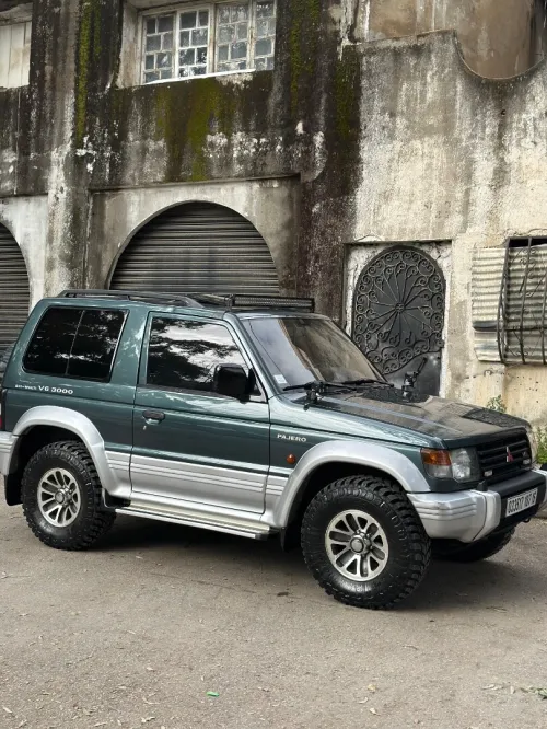 Mitsubishi Pajero Court 1987 Pajero Court