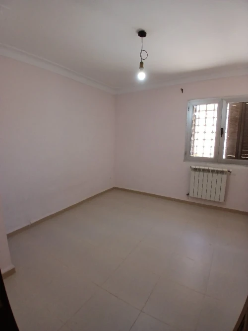 Location Appartement Niveau de villa F3 Alger El biar