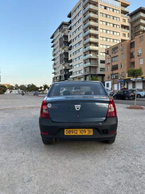 Dacia Logan 2009 La base