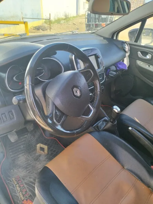 Renault Clio 4 2019 Limited 2
