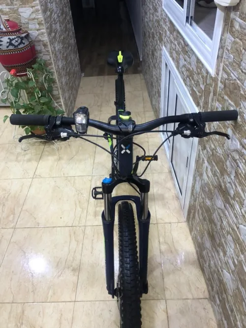 Betwin rockraider 520 L pneu 27/5 cader allimiom femmas