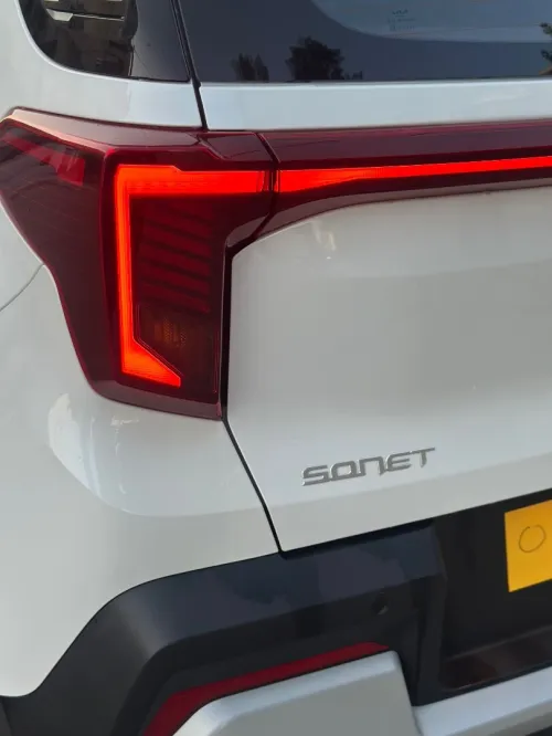 Kia Sonet 2025 Full options