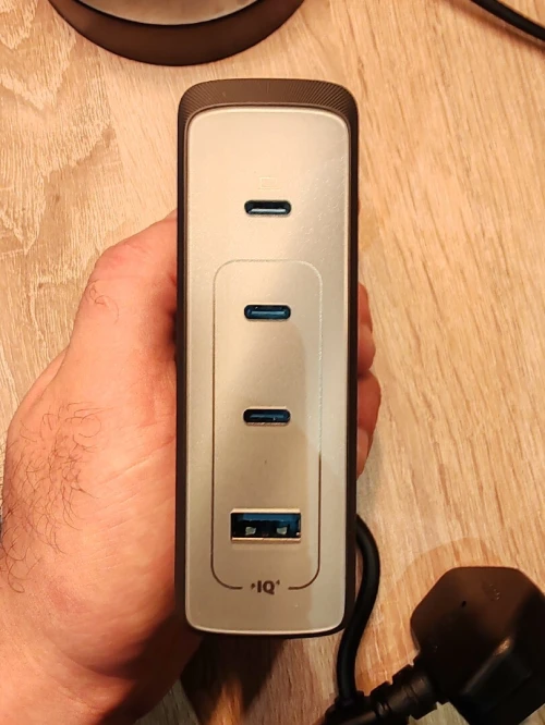 Chargeur Anker 240w 