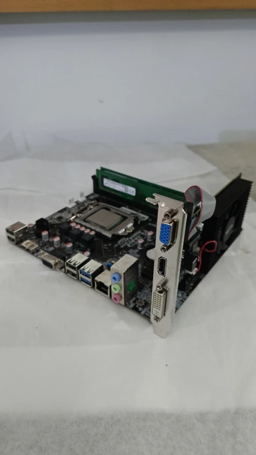 Pack carte mère CPU RAM HDD et carte graphique