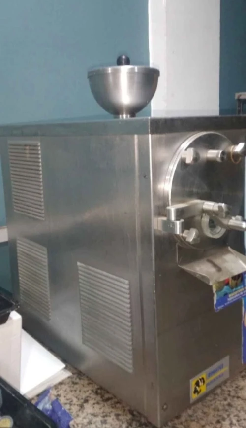 Turbine de glace gelato ألة صنع مثلجات جيلاطو 