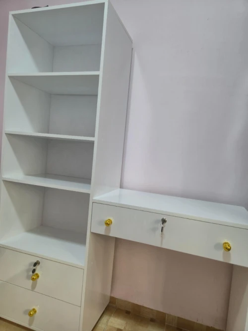 Bureau de travail ou pour enfant