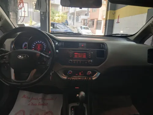Kia Rio 5 portes 2014 Pop