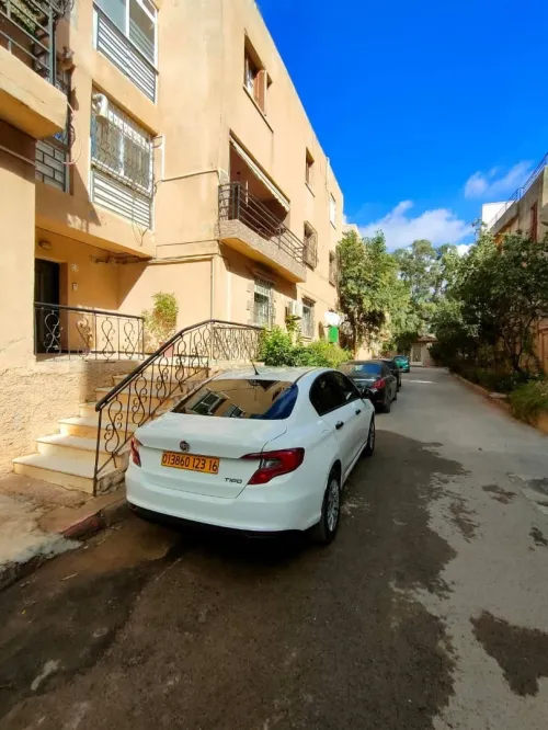 Location de voiture à toute allure 