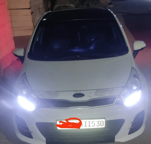 Kia Rio 5 portes 2015 Funny Facelift 
