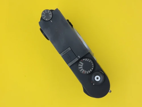 Leica M10