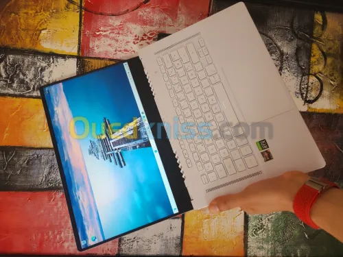 Asus rog zephyrus GA503QS RYZEN 9 5900HS 32GB 1TB SSD RTX 3080 15.6 2.5K