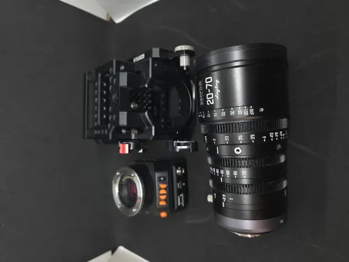 BlackmagicCaméra + DZOFILM 20-70mm T2.9