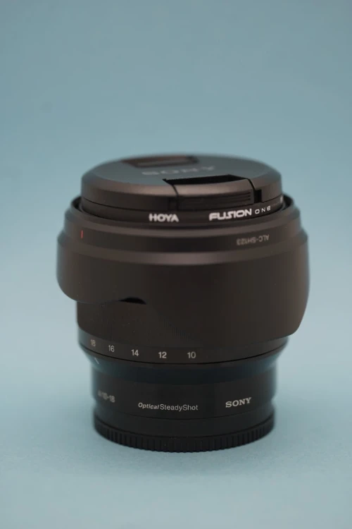 Sony E 10-18 mm F4 OSS APS-C