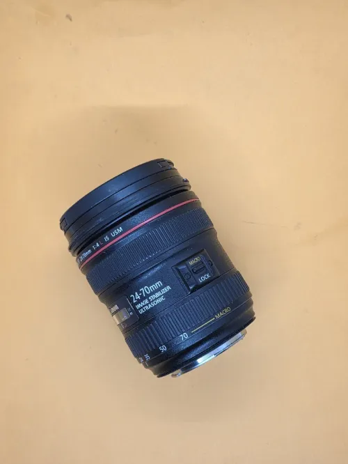 Canon EF 24-70mm f/4L IS USM