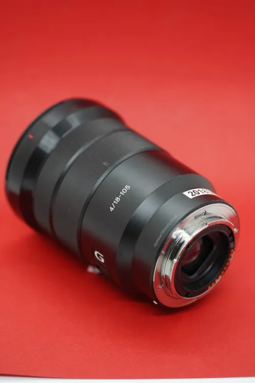 Sony E PZ 18-105 mm f/4 G APS-C