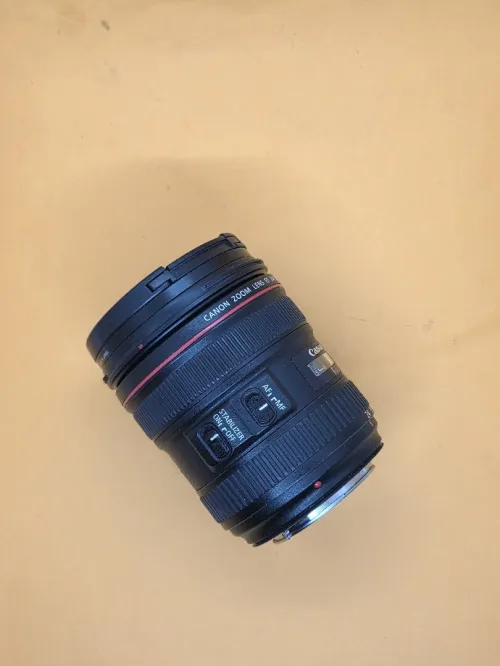 Canon EF 24-70mm f/4L IS USM