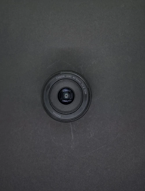 Canon RF 16mm F2.8 STM