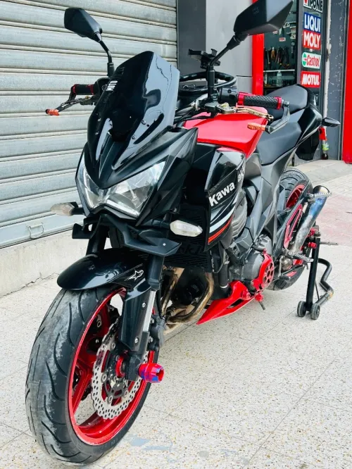Kawazaki Z800 2014