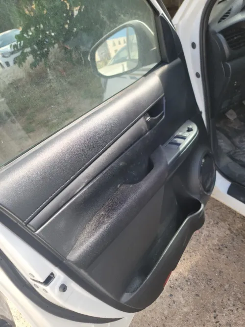 Toyota Hilux 4X2 2026 الإصدار الأردني