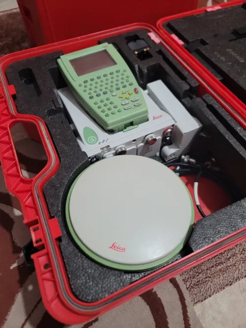 GPS Leica System 1200 GNSS
