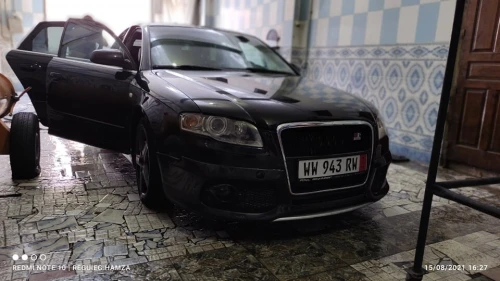 Audi A4 2005 Kit caractère RS4