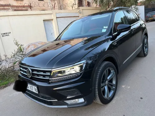 Loue Tiguan:Mariage, délégation, transfert 