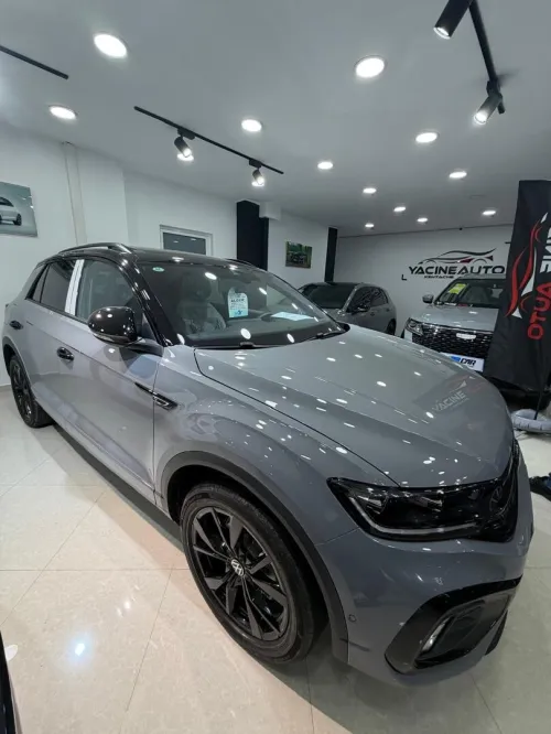 Volkswagen T-Roc 2025 R- Line Edition 