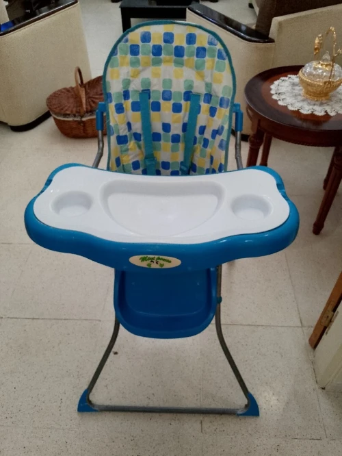 Poucette lit bébé, siège auto et chaise bébé 