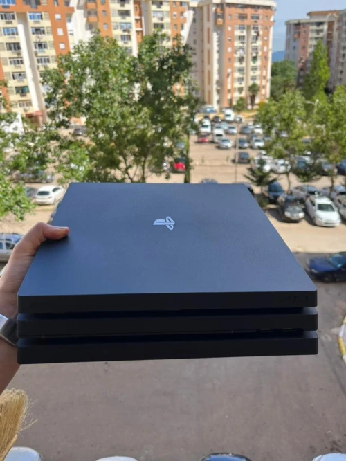 PS4 PRO 1TB