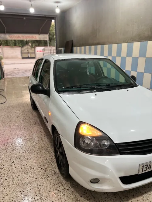 Renault Clio Campus 2013 Extreme