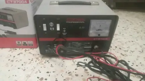 شاحن بطارية