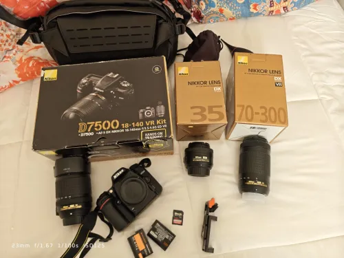 Nikon D7500