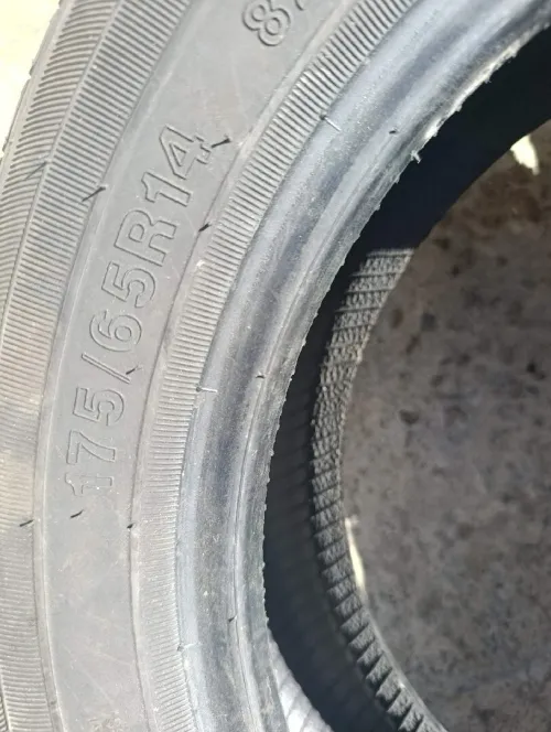 Pneu