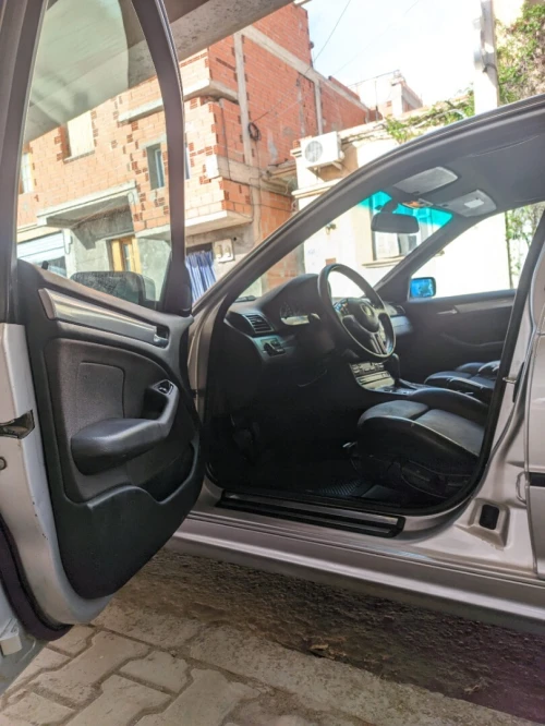 BMW Série 3 2001 E46