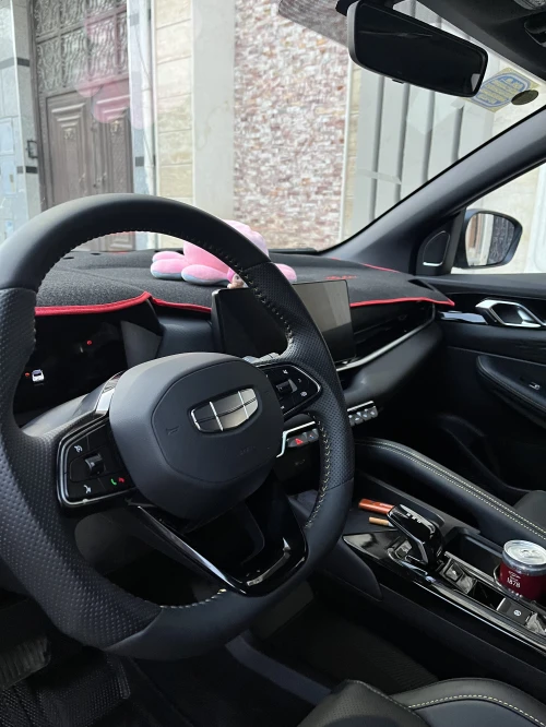 Geely Coolray 2026 