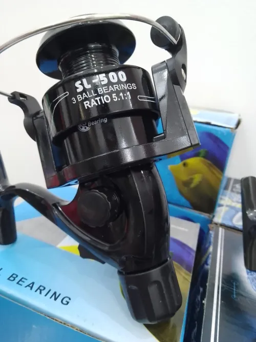 Canne à pêche pleine 3 mettre avec moulinet taille 5000