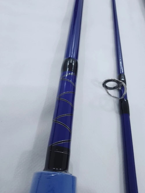 Canne à pêche pleine 3 mettre avec moulinet taille 5000