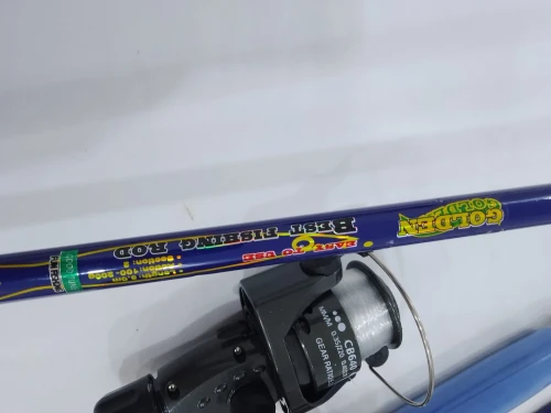 Canne à pêche pleine 3 mettre avec moulinet taille 5000