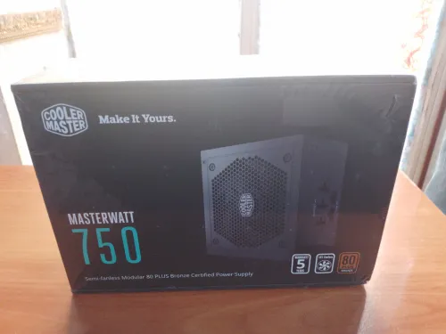 PSU Cooler master 750W Semi modulaire