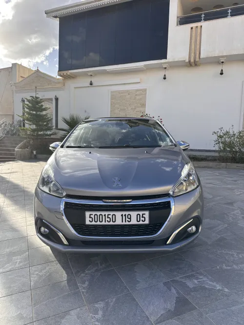 Peugeot 208 2019 Allure Facelift